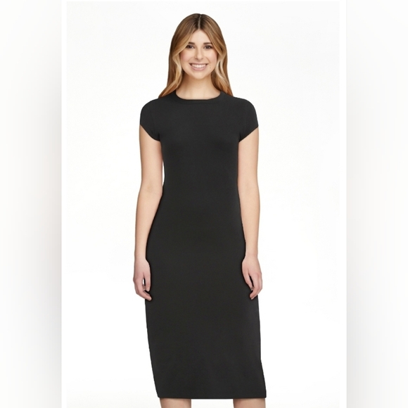 No Boundaries Dresses & Skirts - No Boundaries Black Ribbed Crewneck Midi Dress XXS